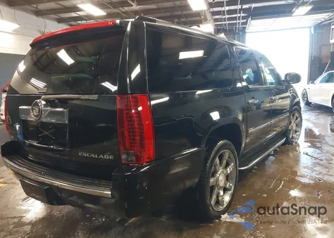 2011 Cadillac Escalade Esv Luxury z USA, uszkodzony, nr VIN 1GYS4HEF9BR316322